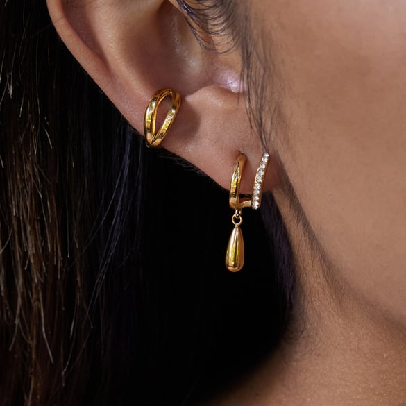 1 Pair Gorgeous Droplet Stainless Steel Gold Color Zircon Women's Drop Earrings 2