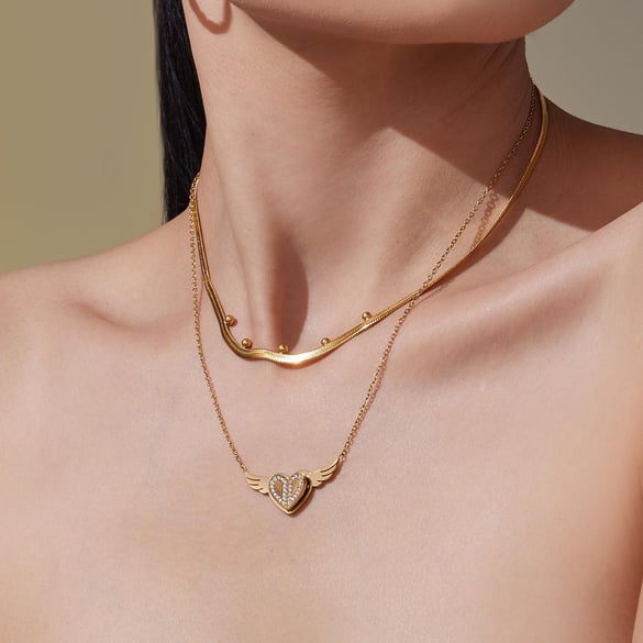 Collier avec pendentif romantique en acier inoxydable doré pour femme, motif cœur et balançoires 2