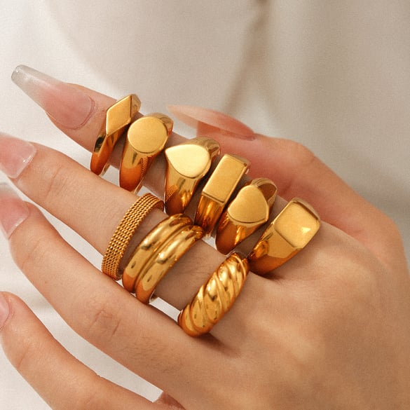 1 stuk eenvoudige roestvrijstalen goudkleurige minimalistische ring 2