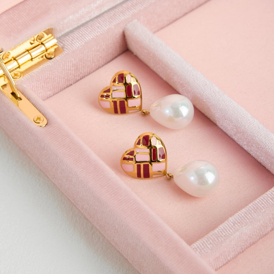 1 paio di orecchini pendenti da donna in acciaio inossidabile color oro con cuore romantico Immagine3