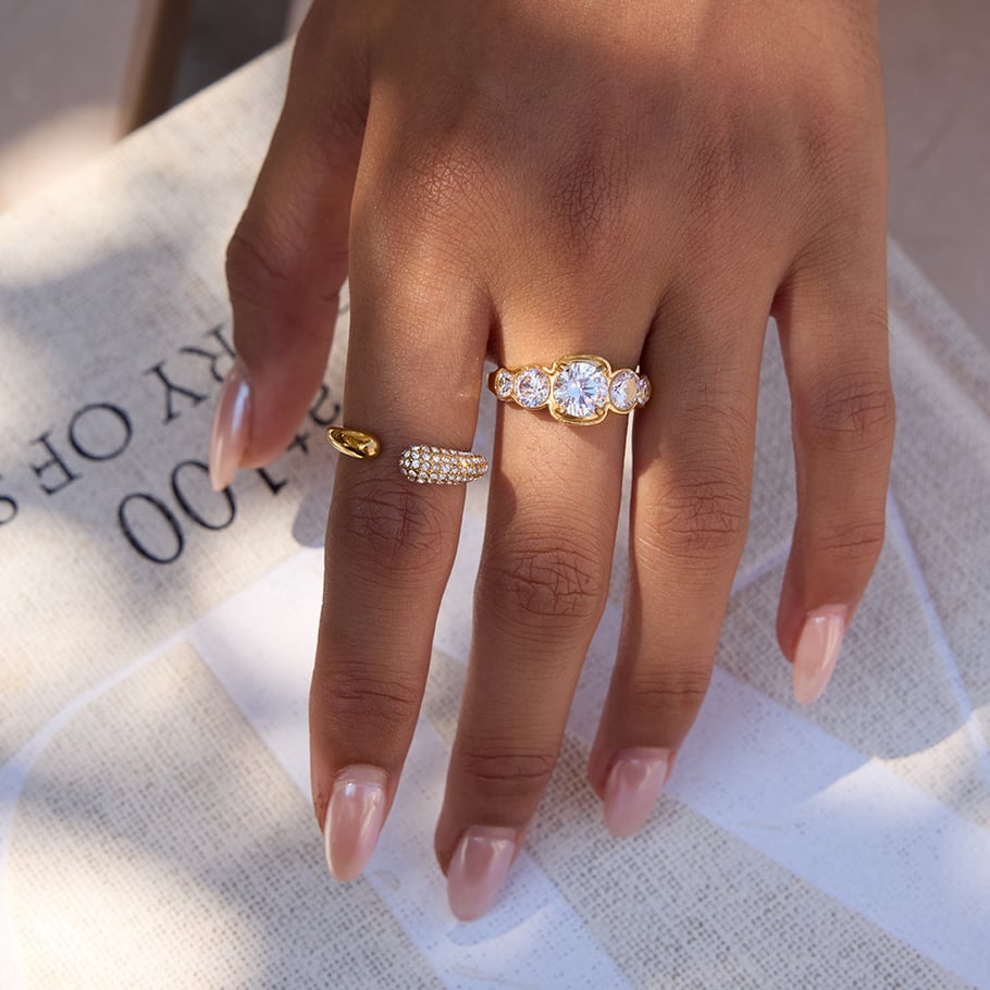 1 Stück Eleganter Kreis Edelstahl Gold Farbe Zirkon Damen Edelstein Ringe h5Bild5