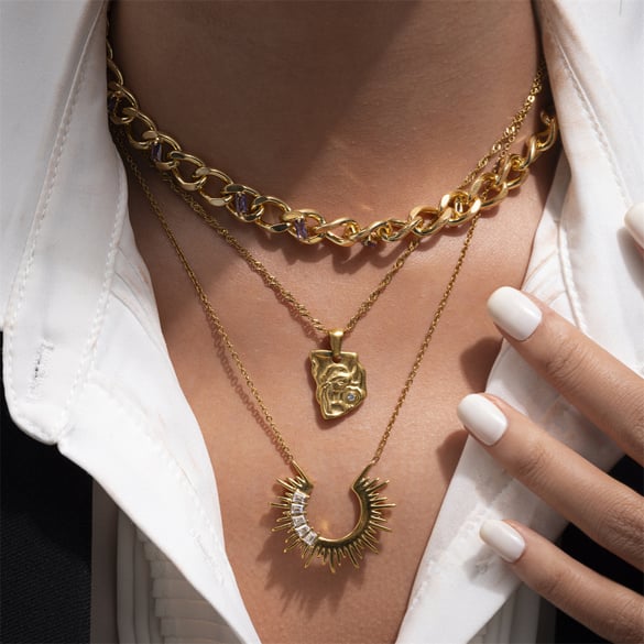 1 Piece Sun Shape Stainless Steel Gold Color Zircon Pendant Necklace 2