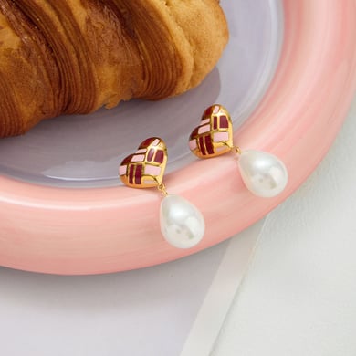 1 paio di orecchini pendenti da donna in acciaio inossidabile color oro con cuore romantico h5 Immagine5