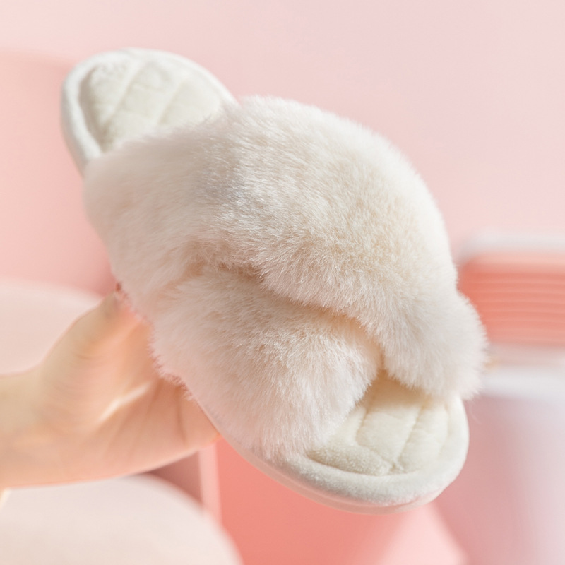 1 Pair Solid Color Home Plush Slippers h5Picture3