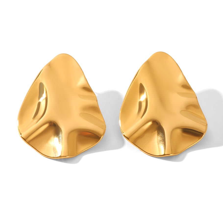 1 paar onregelmatig gevormde oorbellen van roestvrij staal met hamerpatroon en gouden kleur