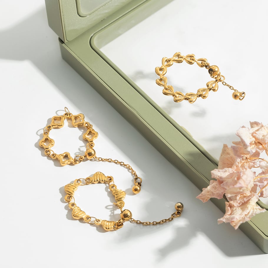 1 Stück süße Herz-Statement-Ringe aus Edelstahl in Goldfarbe h5Bild5