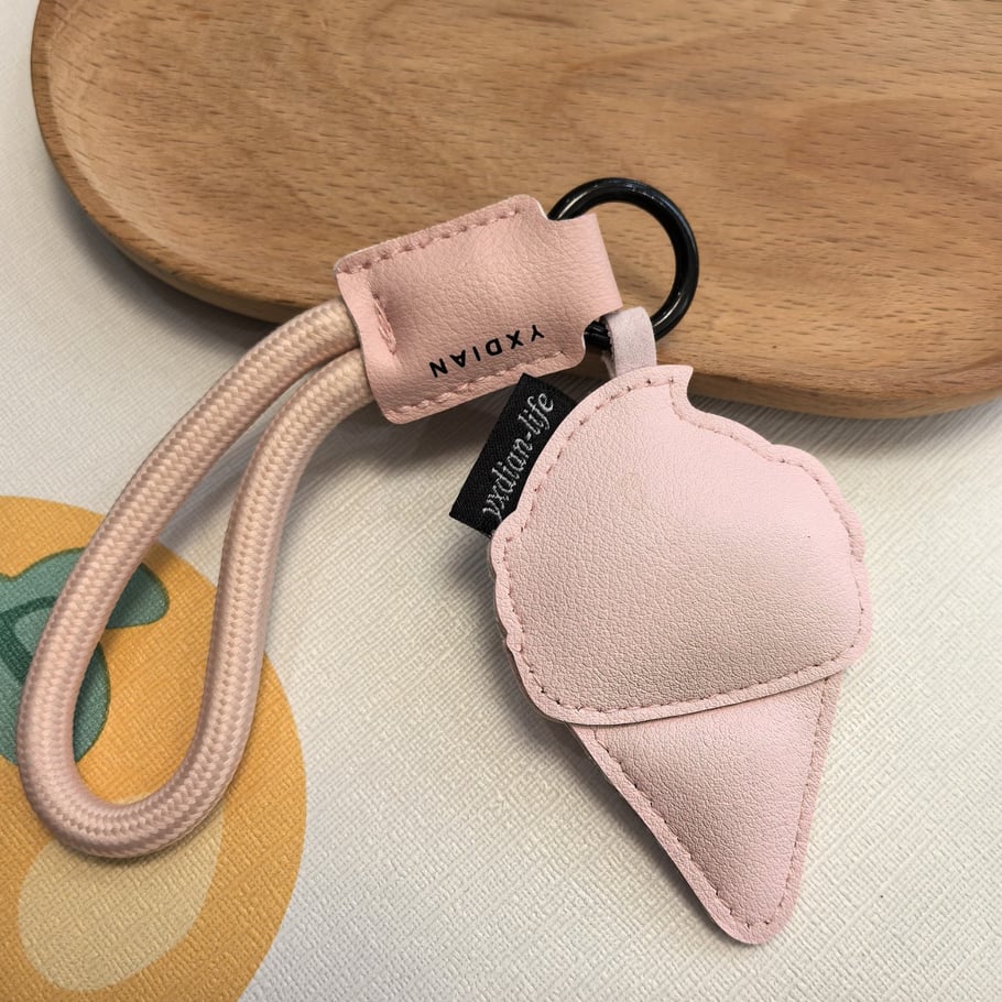 1 pezzo di ciondolo per borsa in pelle a forma di cibo dei cartoni animati h5Immagine3