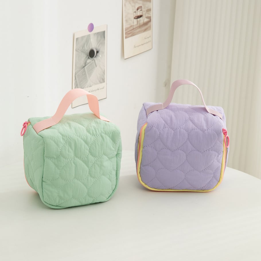 1 Piece Sweet Heart Makeup Bag h5Picture4