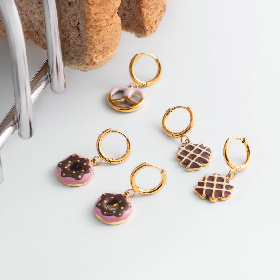 1 paio di orecchini pendenti da donna in acciaio inossidabile color oro a forma di pane delicato Immagine3