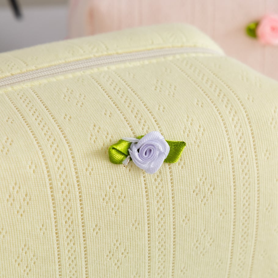 1 Piece Sweet Flower Polyester Makeup Bag h5Picture5