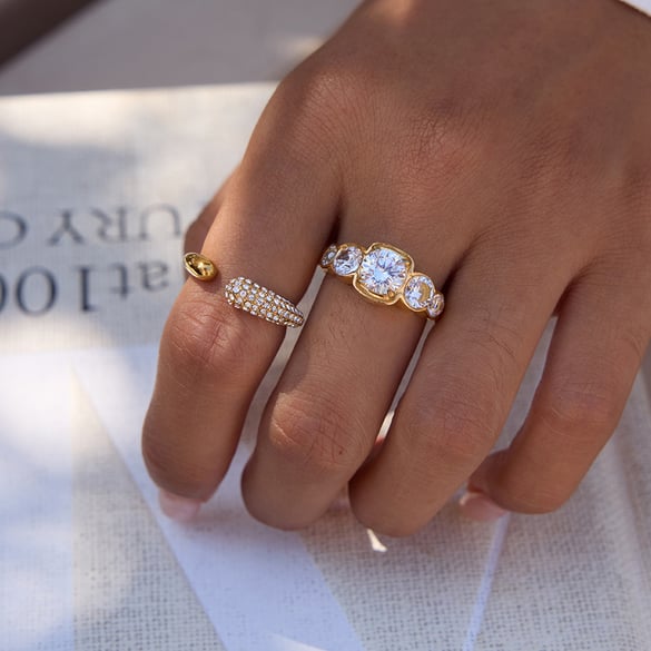 1 Piece Elegant Circle Stainless Steel Gold Color Zircon Women's Gemstone Rings 2