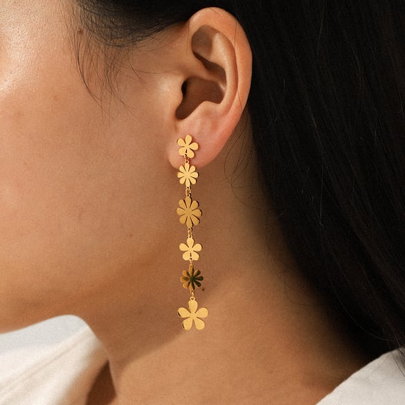 1 Pair Flower Stainless Steel Gold Color Dangle Earrings 2