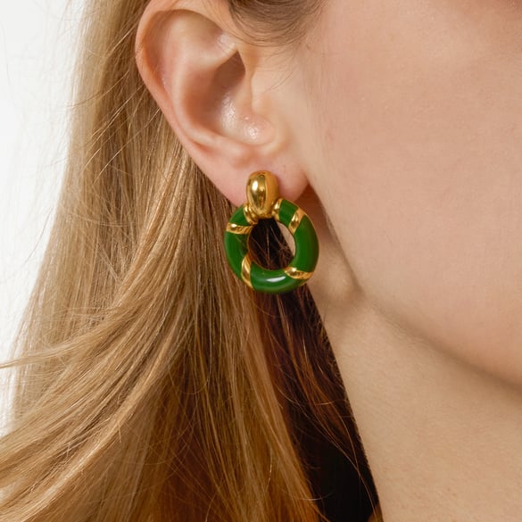 1 par de pendientes vintage de acero inoxidable con forma circular y color dorado para mujer