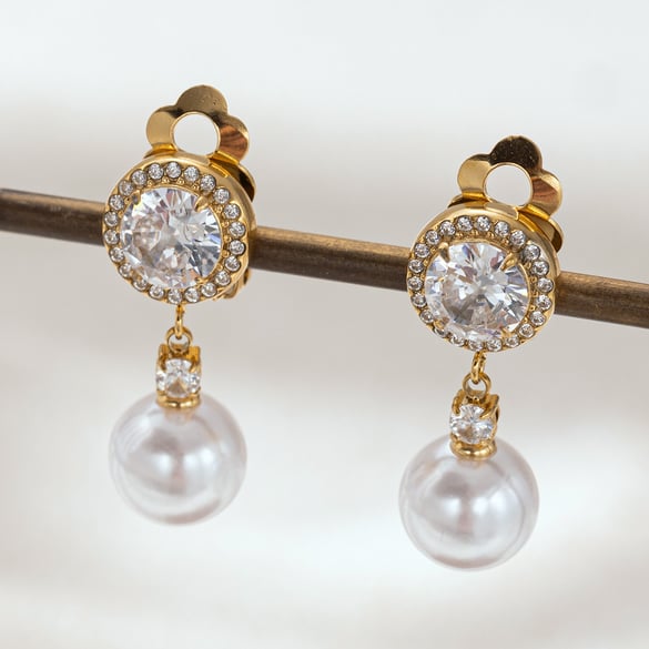 1 Pair Stainless Steel Gold Color Pearl Clip-On Earrings 2