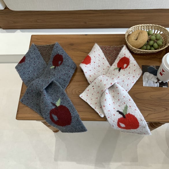 1 Piece Sweet Apple Polka Dots Rayon Winter Scarf 2