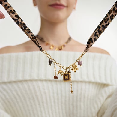 1 Piece Retro Cherry Stainless Steel Gold Color Acrylic Women's Pendant Necklaces h5 Picture4