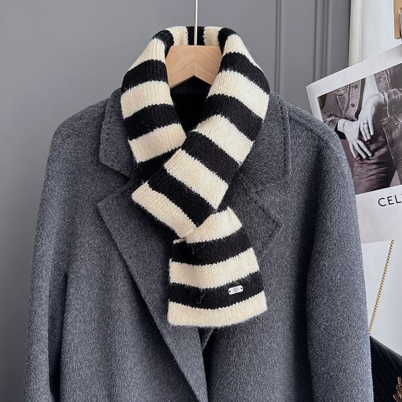 1 Piece Strip Knitted Rayon & Wool Winter Scarf 2