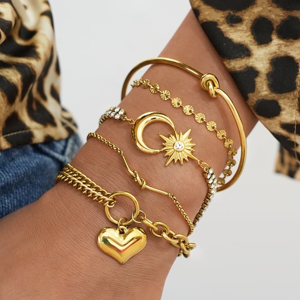1 Piece Simple Retro Heart Moon Stainless Steel   Gold Color Women's Jewelry Sets 2
