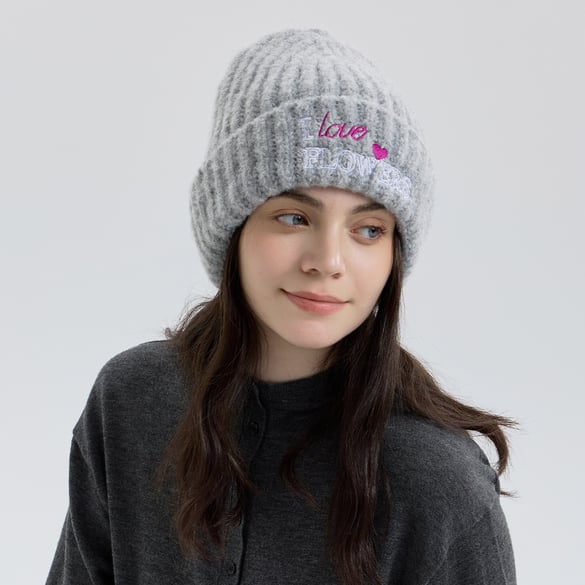 1 Piece Embroidered Heart Rayon Knitted Hat 2