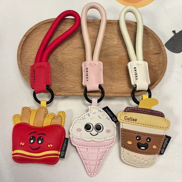 1 pezzo di ciondolo per borsa in pelle a forma di cibo dei cartoni animati