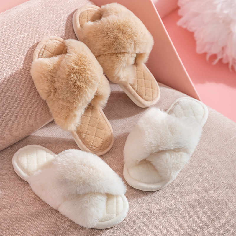 1 Pair Solid Color Home Plush Slippers h5Picture2