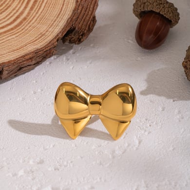 Anillo llamativo de acero inoxidable color dorado con nudo de lazo dulce de 1 pieza h5 Imagen3