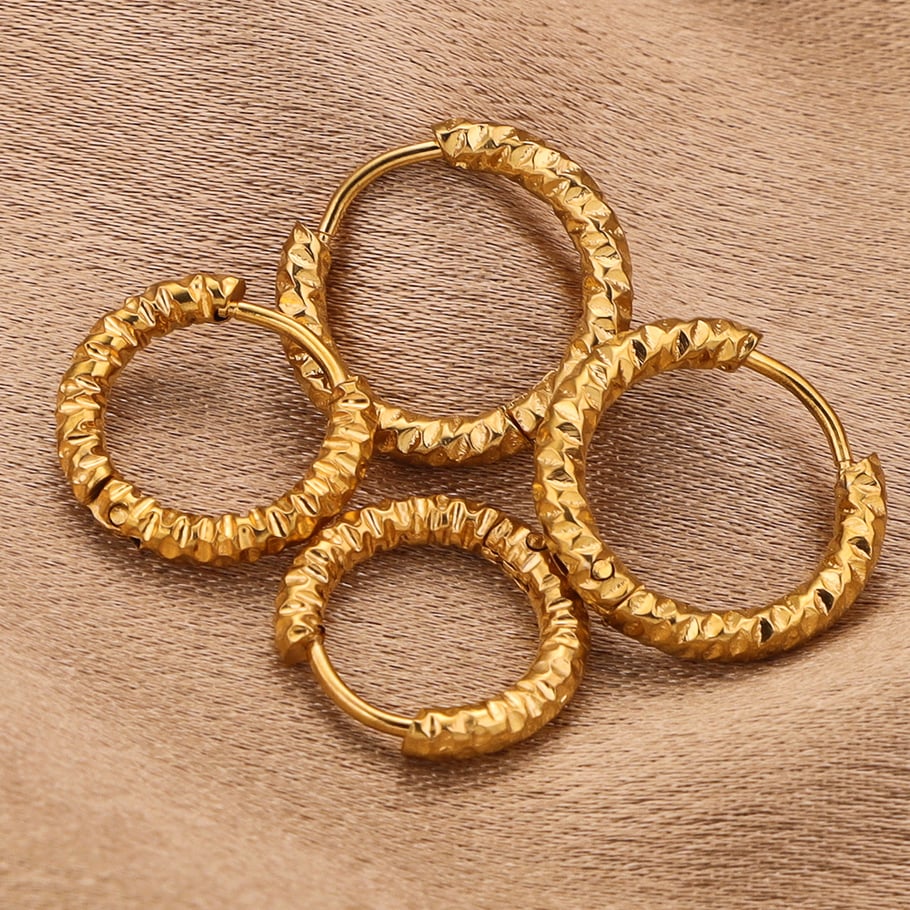 1 paio di orecchini a cerchio da donna in acciaio inossidabile color oro con motivo a martello minimalista h5Immagine4