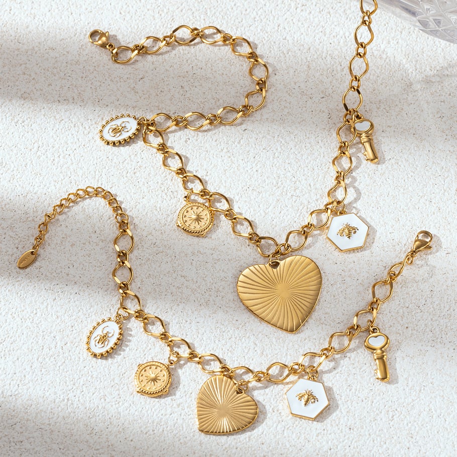 Retro Heart Enamel Bee Stainless Steel Gold Color Necklaces Sets h5Picture2