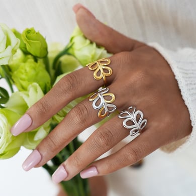 Bague simple en acier inoxydable couleur or pour femme, motif floral h5 Image4