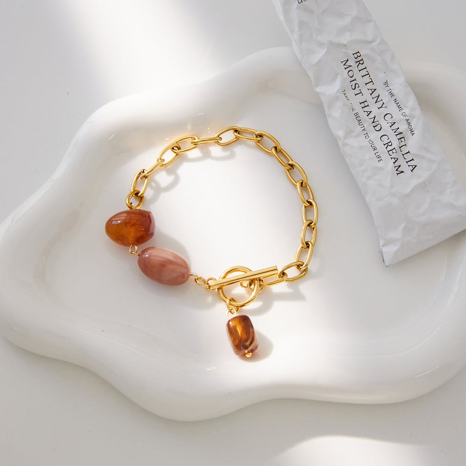 1 Stück bunte unregelmäßige Acryl-Edelstahl-Goldfarbe Damen-Charm-Armbänder h5Bild5