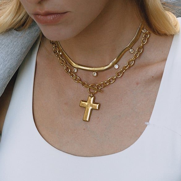 1 collar minimalista con colgante de cruz de acero inoxidable color dorado para mujer