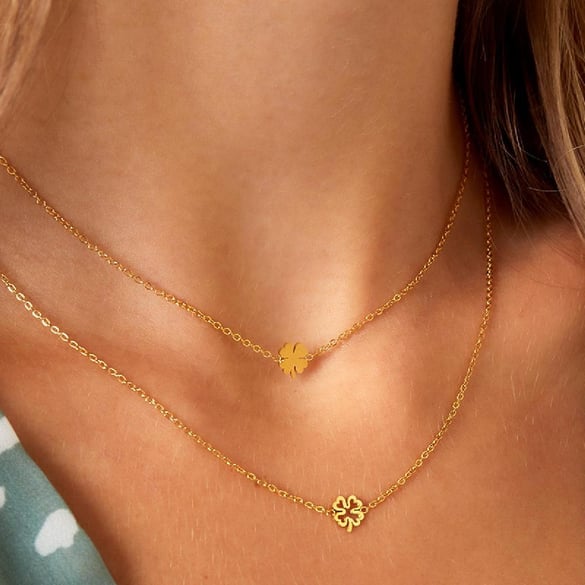 Collana trifoglio aperto