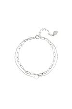 Silver color / Multi-layered stainless steel bracelet Silver color 