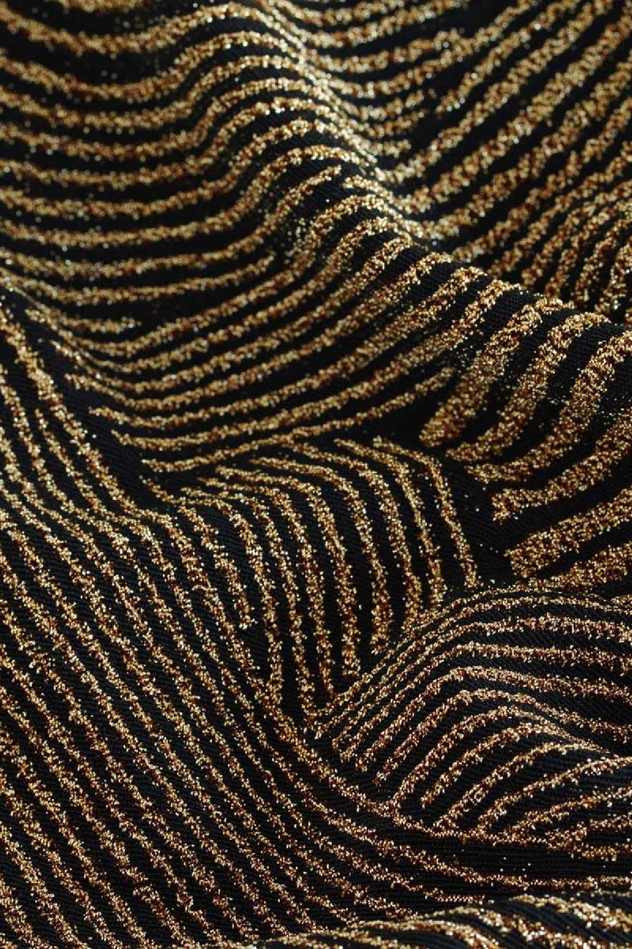 Robe épaules dénudées avec fil scintillant - Essentiels des fêtes Noir &amp; Couleur or S Image7