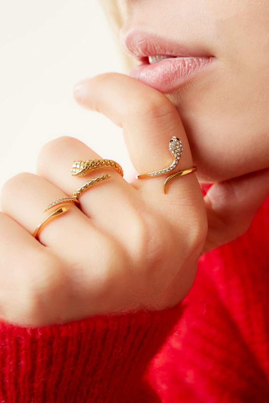 Roestvrijstalen ringslang met zirkoondetail Goud kleur Stainless Steel One size Afbeelding3