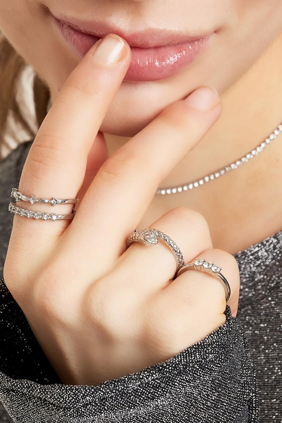 Edelstahlring mit Zirkoniasteinen Schwarz 16 Bild2