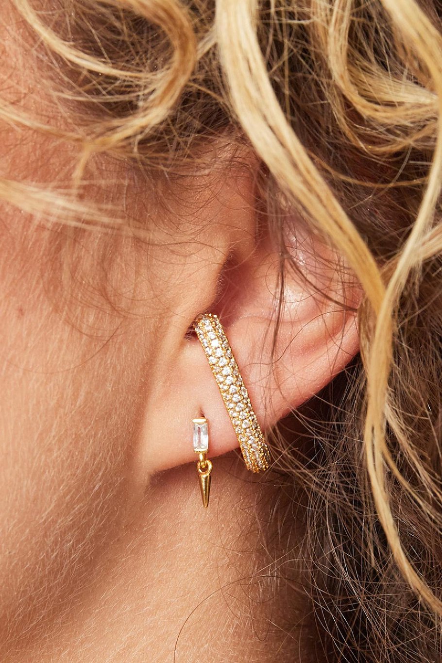 Earcuff Piercing Bold  Goud kleur Koper Afbeelding2