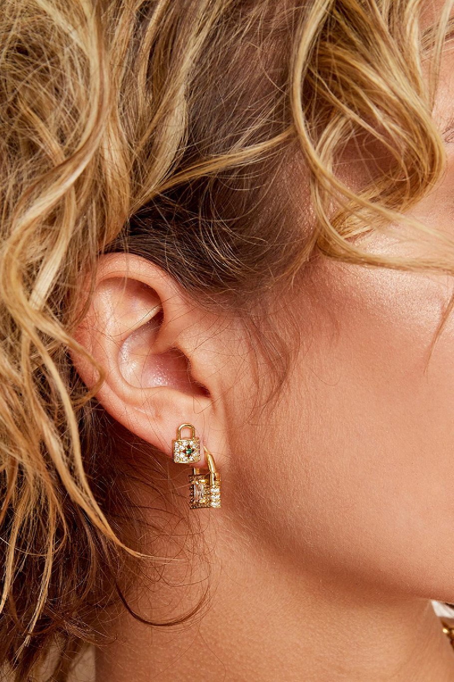 Pendientes Valuable Color dorado Cobre Imagen3