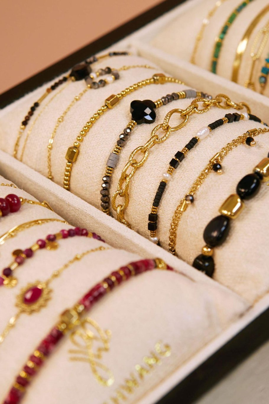 Bracelets display jewelry set stones/pearls Gold Color Stainless Steel Picture2