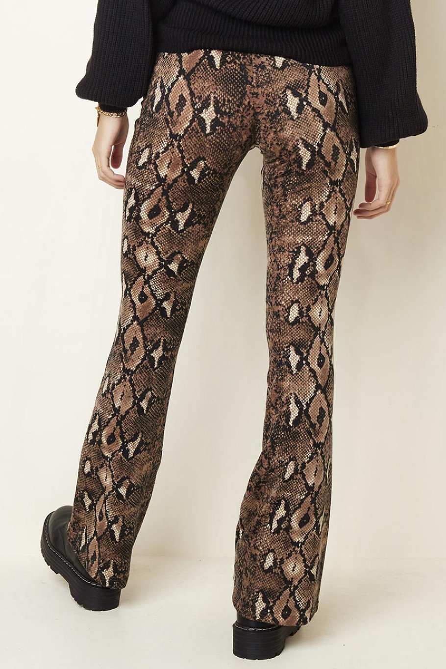 Hose flare snake Beige S Bild4