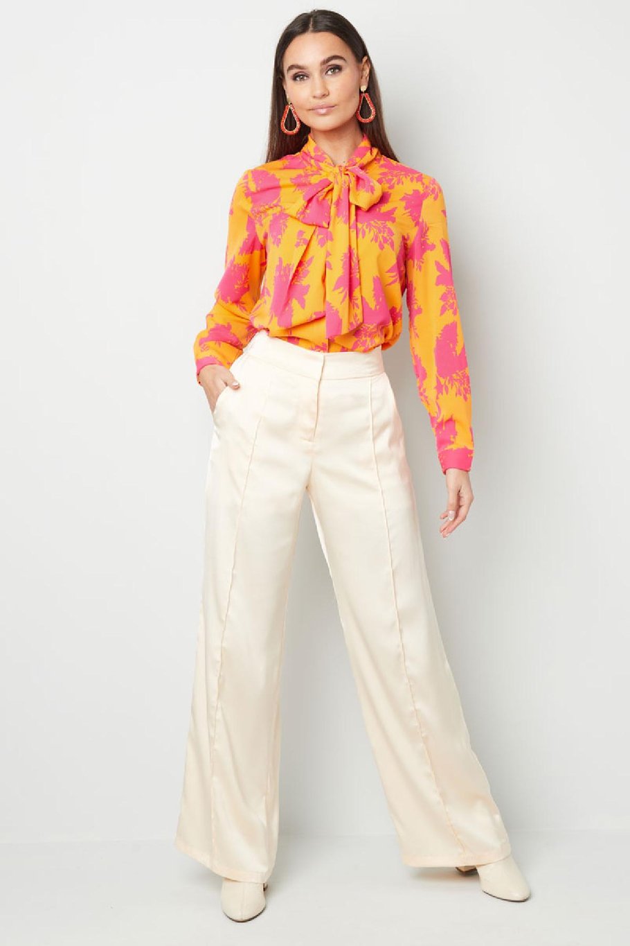 Bluse mit buntem Print zum Bindekragen Fuchsia &amp; Gelb S Bild3